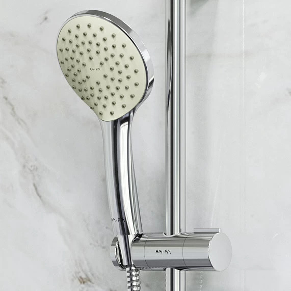 В интерьере