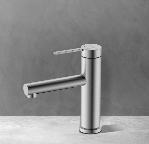 В интерьере