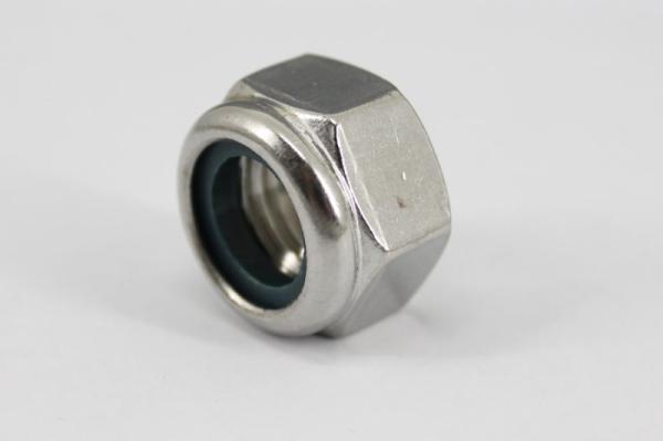 Гайка М  6 самоконтрящаяся(с нейлоновой вставкой) Din985 А2 нерж