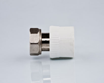 Муфта с накидной гайкой (мет. штуцер) Tebo 20x1/2" (40)