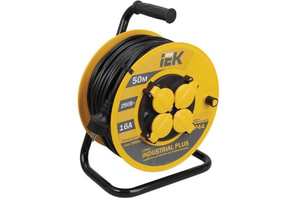 Удлинитель на катушке 4x50 м с заземлением 16A IP44 УК50 3x1.5 с термозащитой, IEK